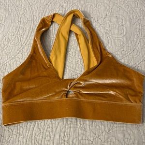 Velour bralette in honey! Size medium with removable pads!